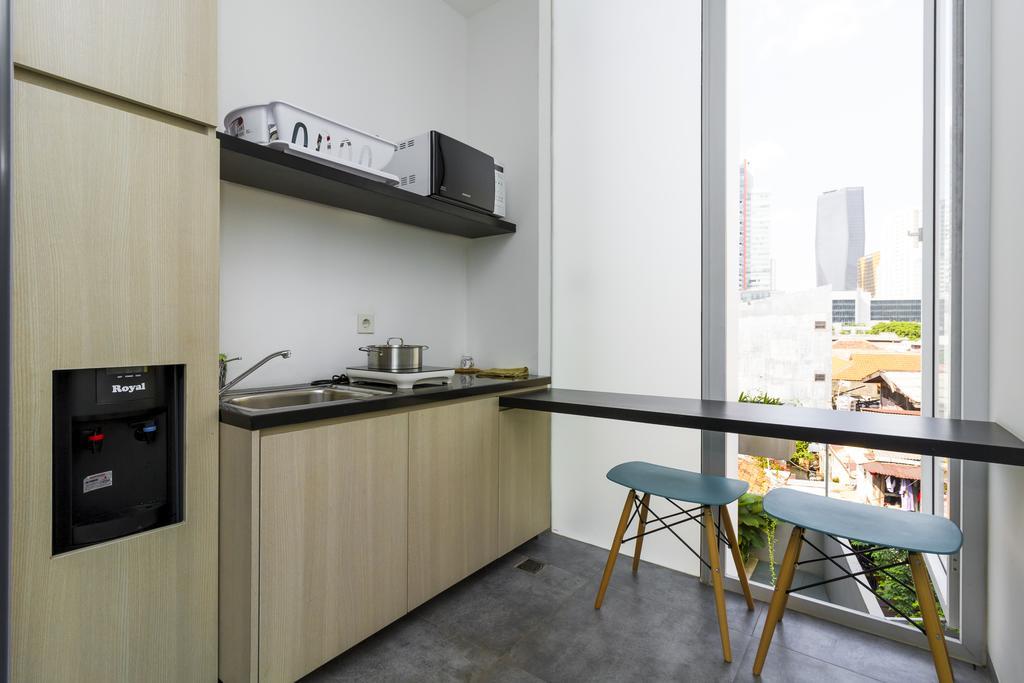 Reddoorz Plus Near Perbanas Jakarta Ngoại thất bức ảnh